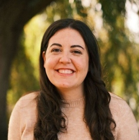 Herdzik_headshot-1-1-1-1-1